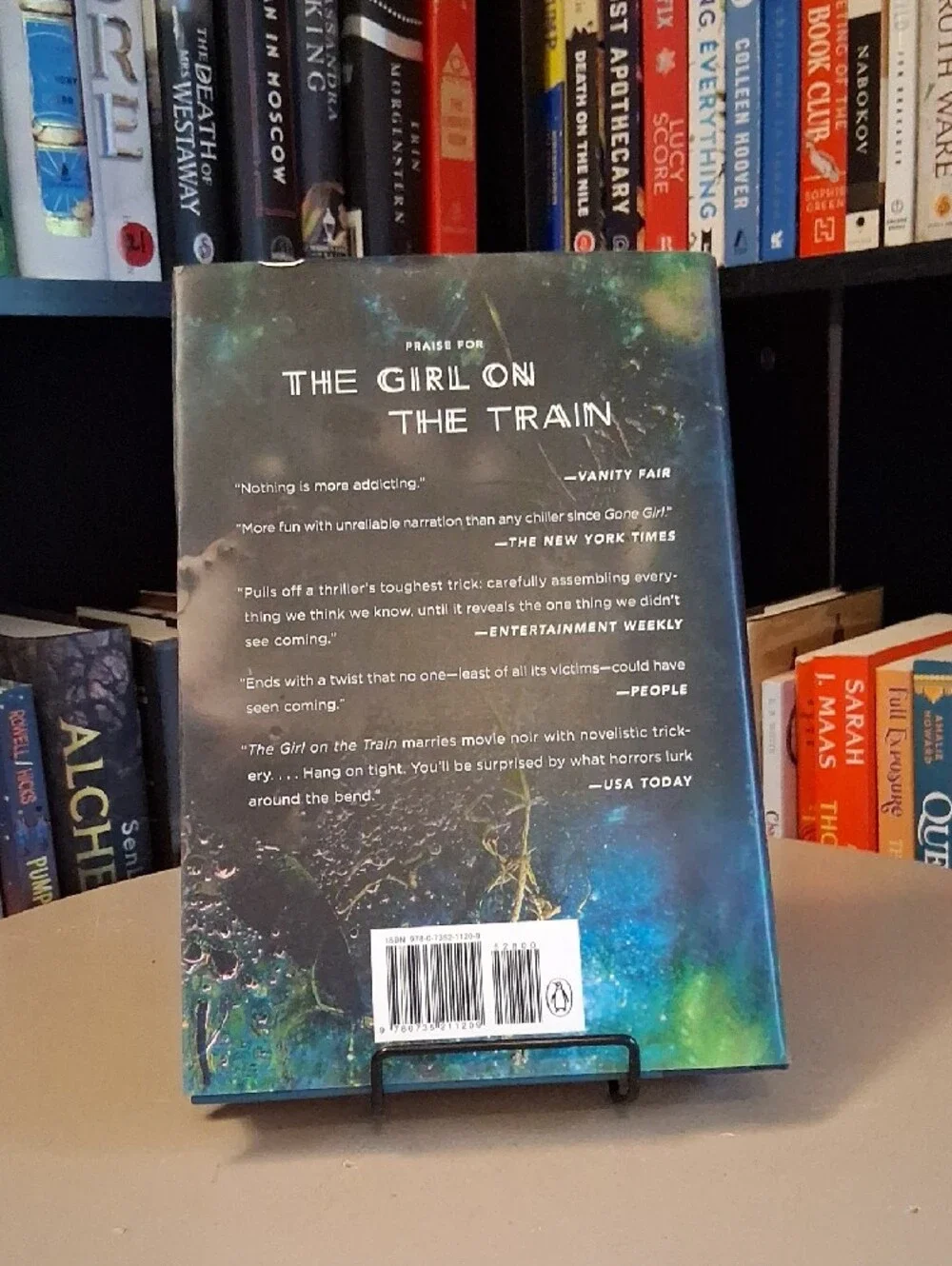 Into The Water By Paula Hawkins